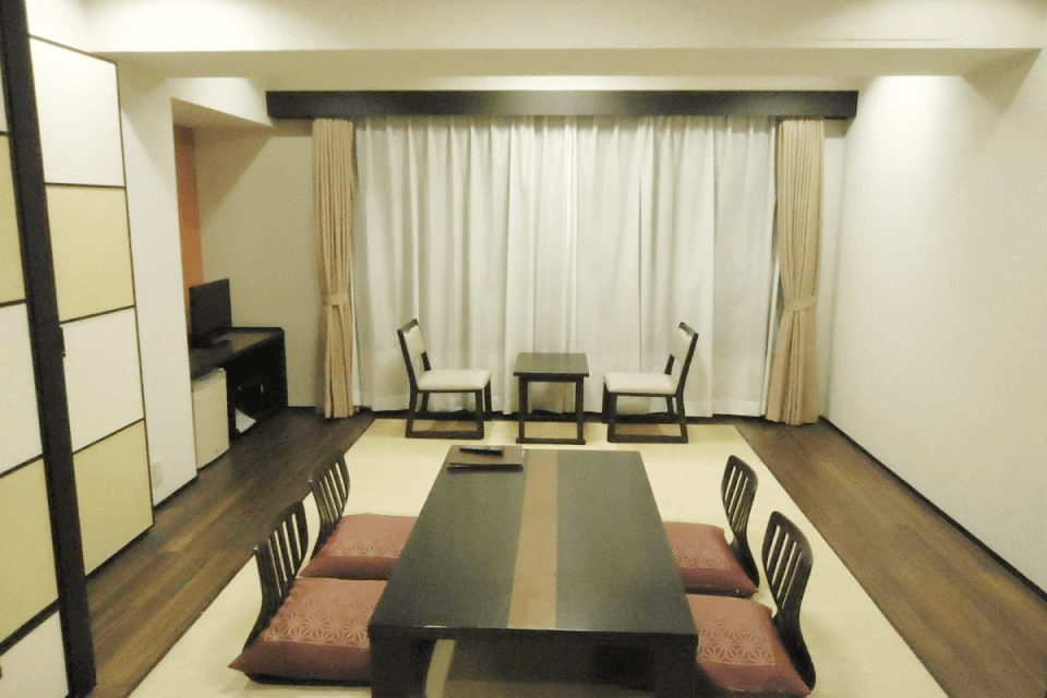 Onsen Hotel in the Mt. Fuji Area
