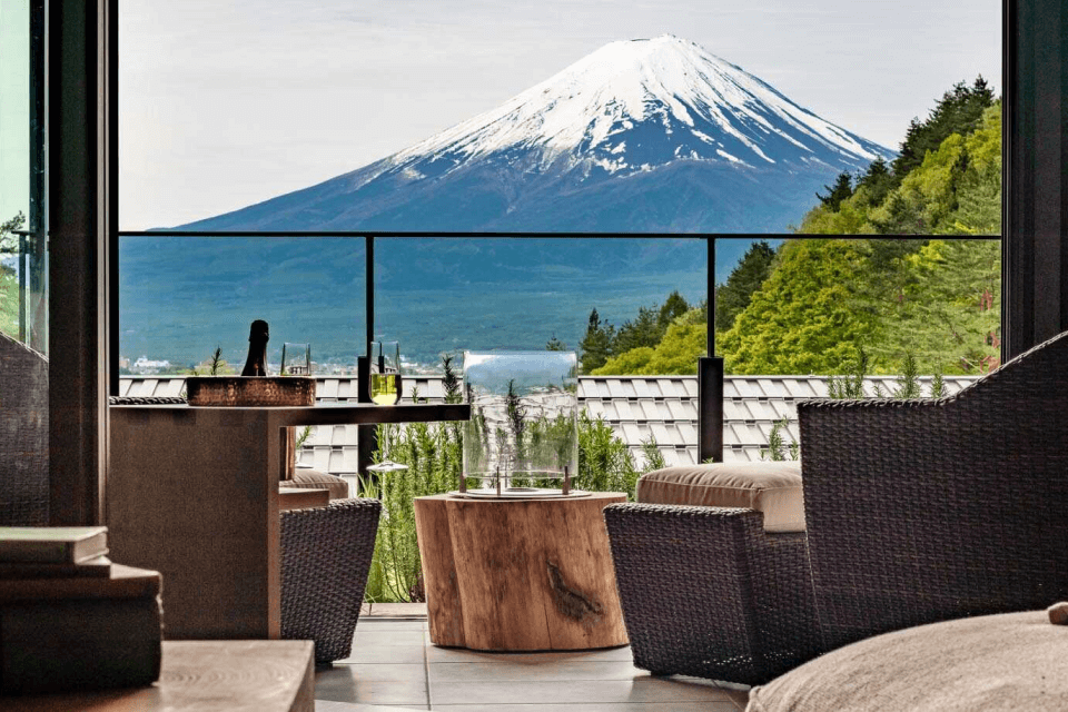 Luxury Onsen Hotel in the Mt. Fuji Area