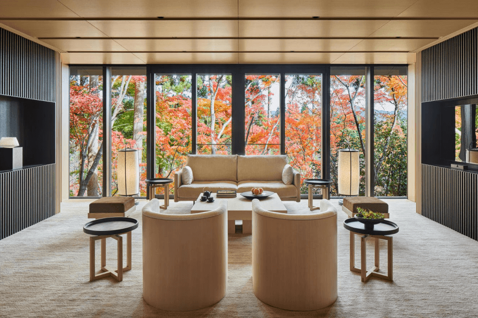 Luxury Design Hotel in TokyoLuxury Onsen Hotel in the Mt. Fuji Area