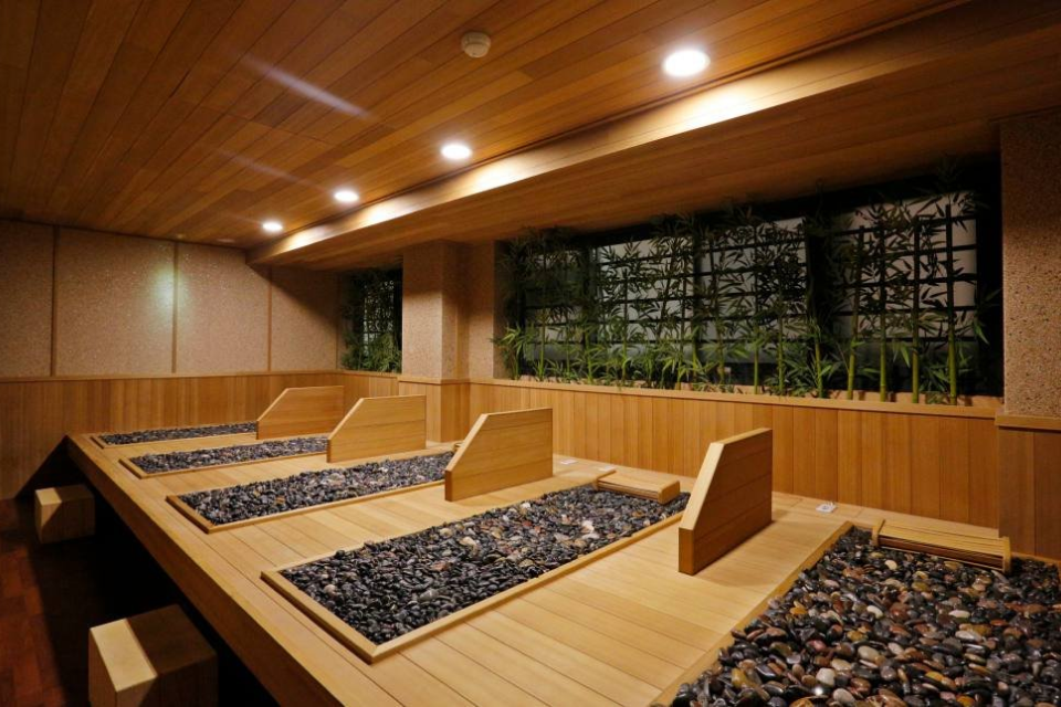 Japanese Hot-Stone Spa Experience